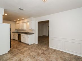 1400  Stewart Street , Fort Worth Texas 76104