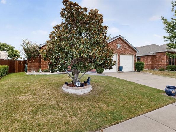 1111  Partridge Drive , Aubrey Texas 76227