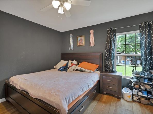 7810  Maxwell Avenue , Dallas Texas 75217