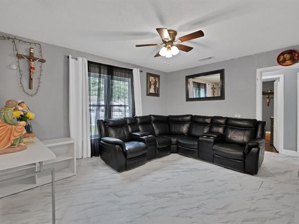 7810  Maxwell Avenue , Dallas Texas 75217