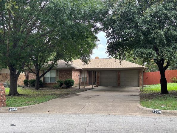 2008  Tippy Terrace , Edgecliff Village Texas 76134