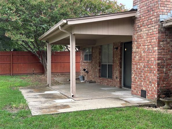 2008  Tippy Terrace , Edgecliff Village Texas 76134