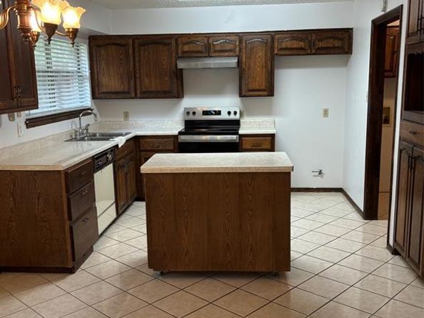 2008  Tippy Terrace , Edgecliff Village Texas 76134