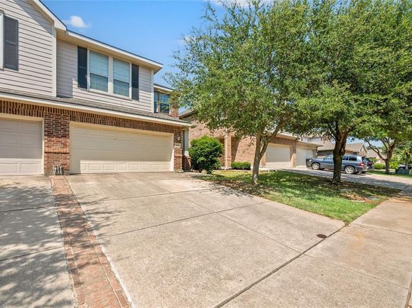 1415  Ravenwood Drive , Mansfield Texas 76063