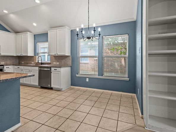 4507  Foxmeadow Trail , Arlington Texas 76017