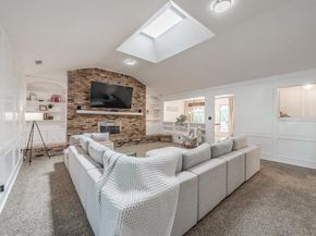 2211  Midhurst Drive , Arlington Texas 76013