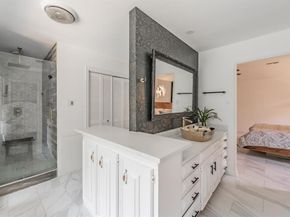 2211  Midhurst Drive , Arlington Texas 76013