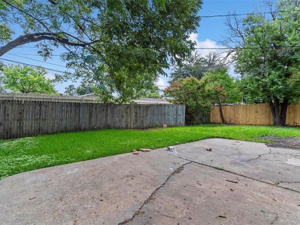 3230  High Vista Drive , Dallas Texas 75234