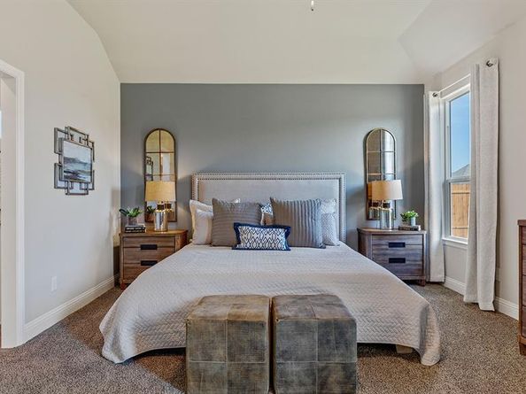 2512  GOLDFINCH Drive , Denton Texas 76205