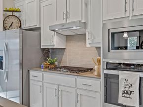 2512  GOLDFINCH Drive , Denton Texas 76205