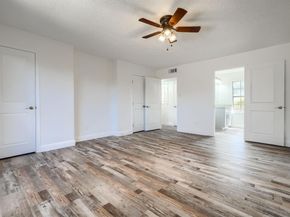 557  Trailcrest Drive , Garland Texas 75043