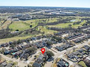 557  Trailcrest Drive , Garland Texas 75043