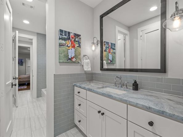 6925  Kenwood Avenue , Dallas Texas 75214
