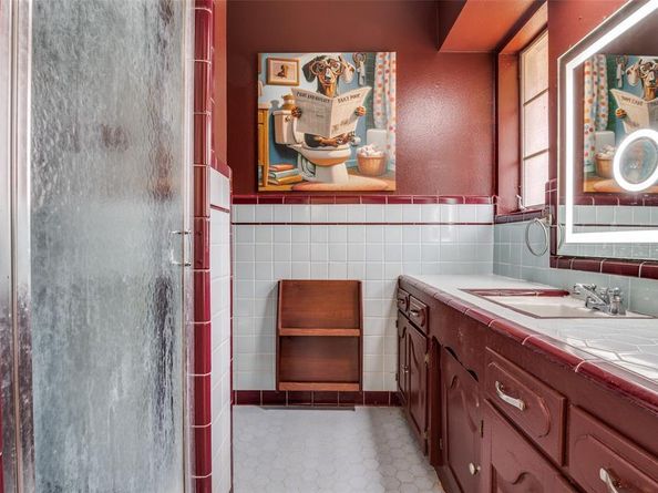 620  Woolsey Drive , Dallas Texas 75224