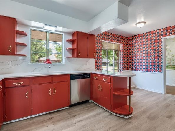 620  Woolsey Drive , Dallas Texas 75224