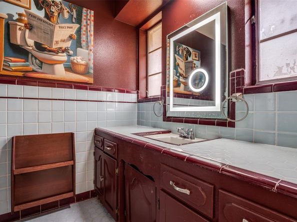 620  Woolsey Drive , Dallas Texas 75224