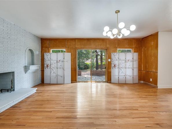 620  Woolsey Drive , Dallas Texas 75224