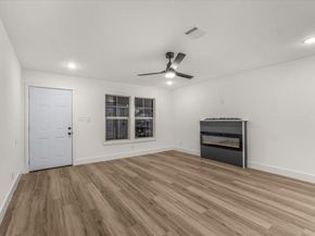 929  Glen Garden Drive , Fort Worth Texas 76104