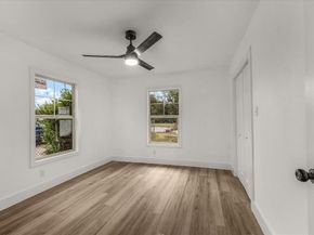 929  Glen Garden Drive , Fort Worth Texas 76104