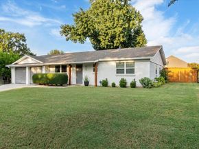 425  Glenhaven Drive , Azle Texas 76020