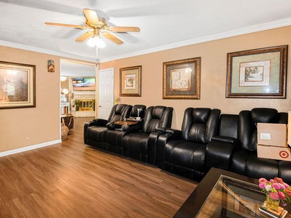 507 S Walnut Creek Drive , Mansfield Texas 76063