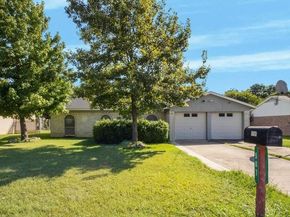 507 S Walnut Creek Drive , Mansfield Texas 76063