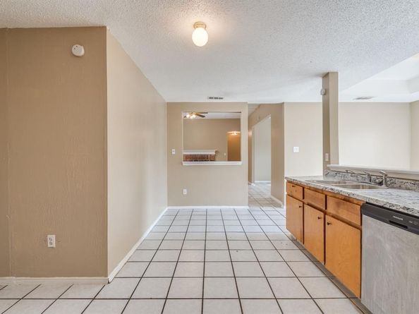 2516  Gerry Way Street , Lancaster Texas 75134