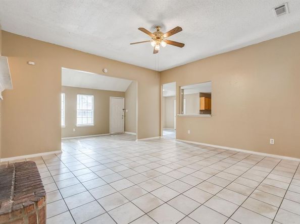 2516  Gerry Way Street , Lancaster Texas 75134