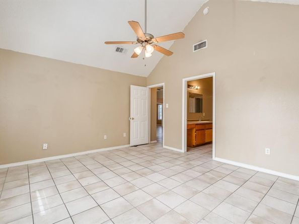 2516  Gerry Way Street , Lancaster Texas 75134