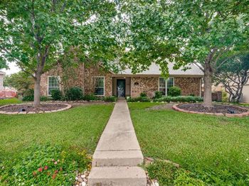 1501  Barclay Drive 