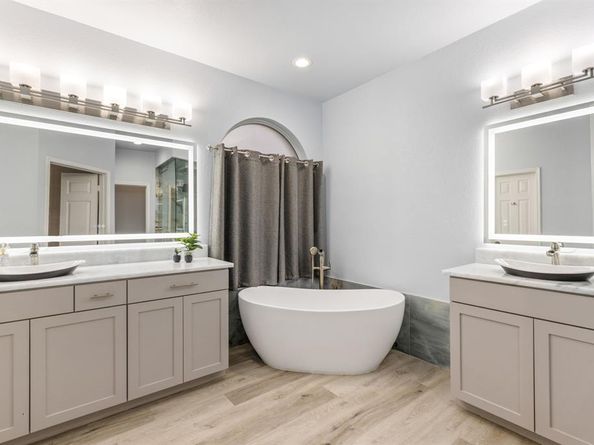 8701  Tiercels Drive , McKinney Texas 75072