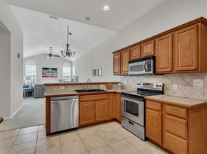 2601  Marsh Lane  292, Plano Texas 75093