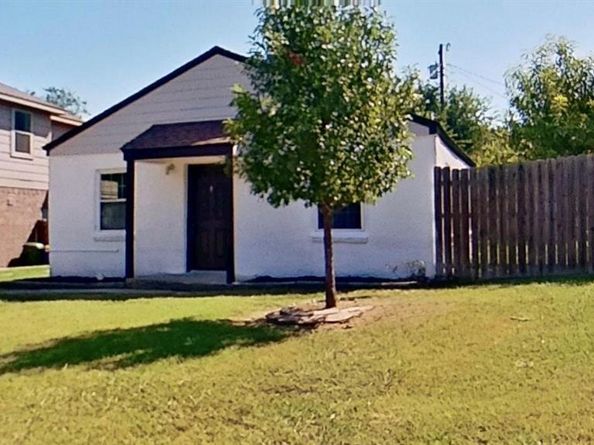641 S Redford Lane , White Settlement Texas 76108