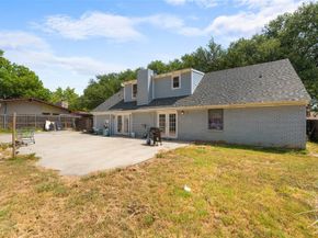 2405  Summit Drive , Irving Texas 75062