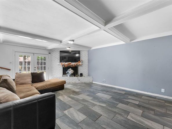 2405  Summit Drive , Irving Texas 75062