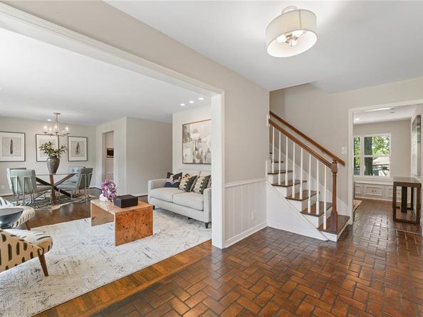 9531  Vinewood Drive , Dallas Texas 75228