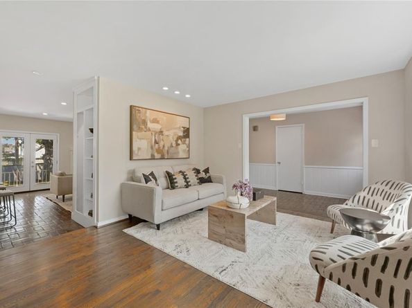 9531  Vinewood Drive , Dallas Texas 75228