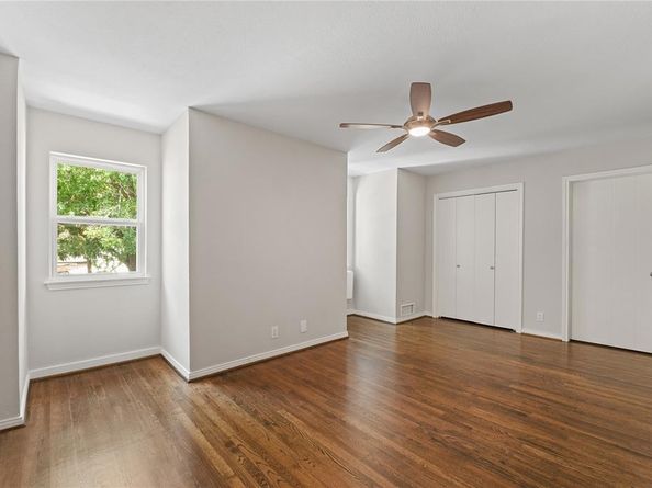 9531  Vinewood Drive , Dallas Texas 75228