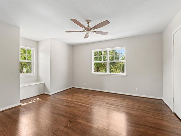 9531  Vinewood Drive , Dallas Texas 75228