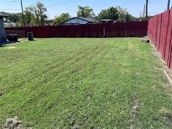 421 W Grubb Drive , Mesquite Texas 75149