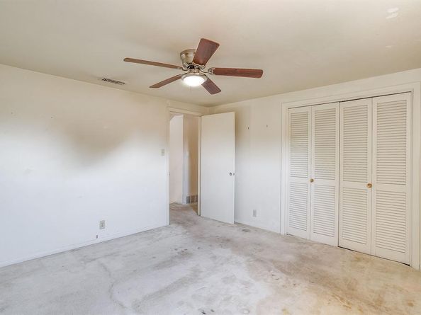 1102  Edwards Court N, Irving Texas 75062