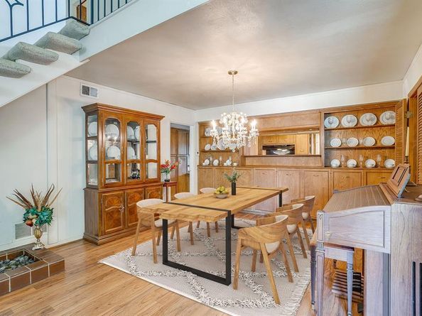 1102  Edwards Court N, Irving Texas 75062