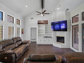 4034  Cobblers Lane , Dallas Texas 75287