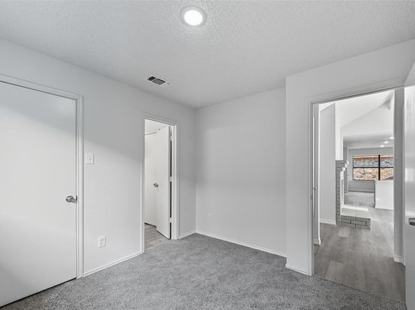 5144  Freestone Circle , Dallas Texas 75227