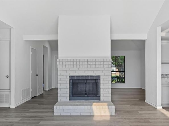 5144  Freestone Circle , Dallas Texas 75227