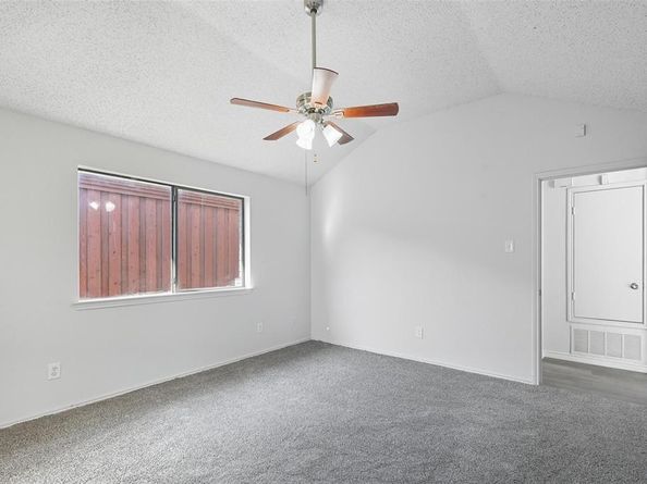 5144  Freestone Circle , Dallas Texas 75227