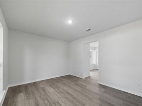 5144  Freestone Circle , Dallas Texas 75227
