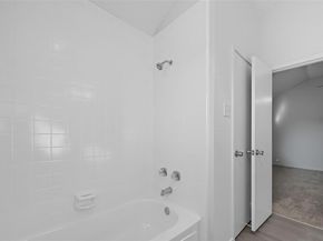 5144  Freestone Circle , Dallas Texas 75227