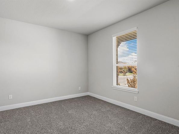 2621  MCCORMICK Street , Denton Texas 76205