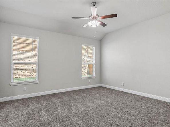 2621  MCCORMICK Street , Denton Texas 76205